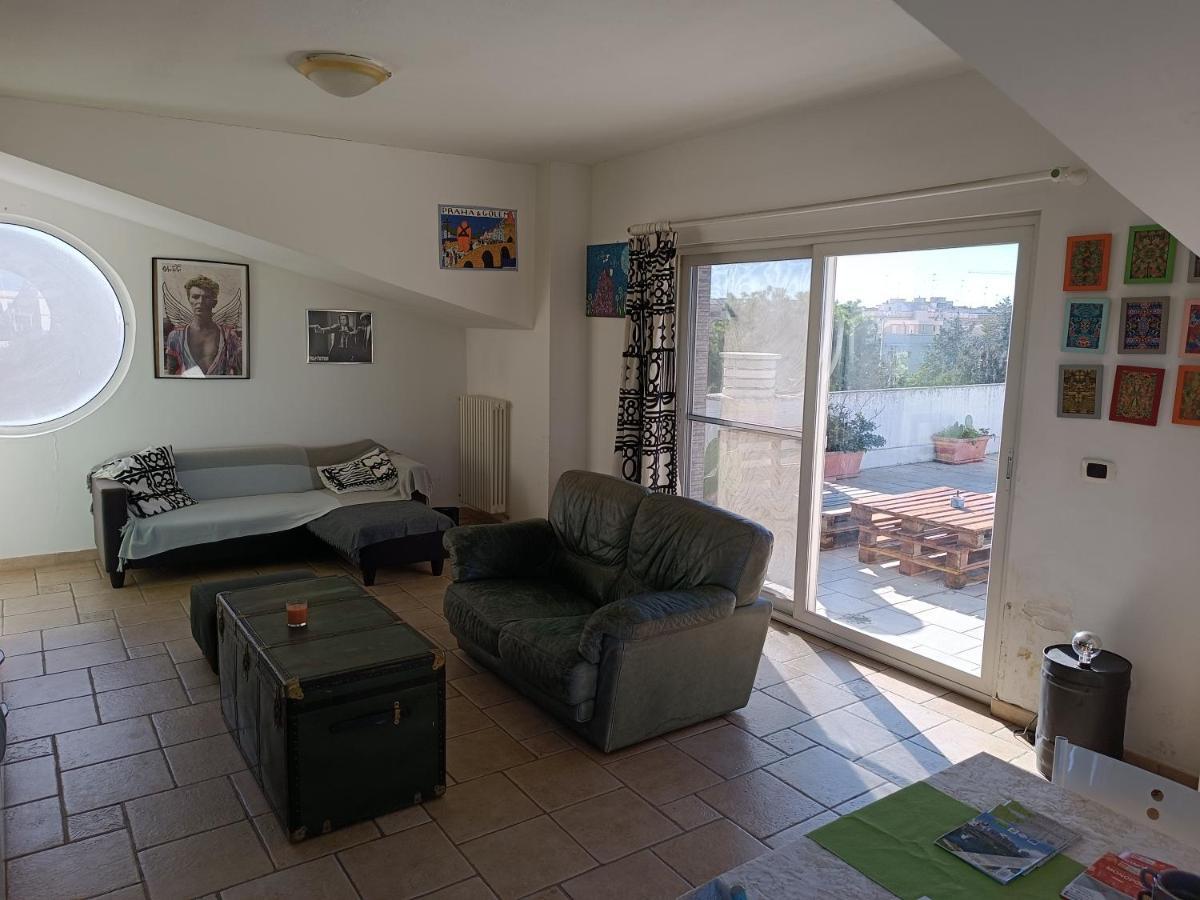 The Terrace Of The Artists Apartment บารี ภายนอก รูปภาพ